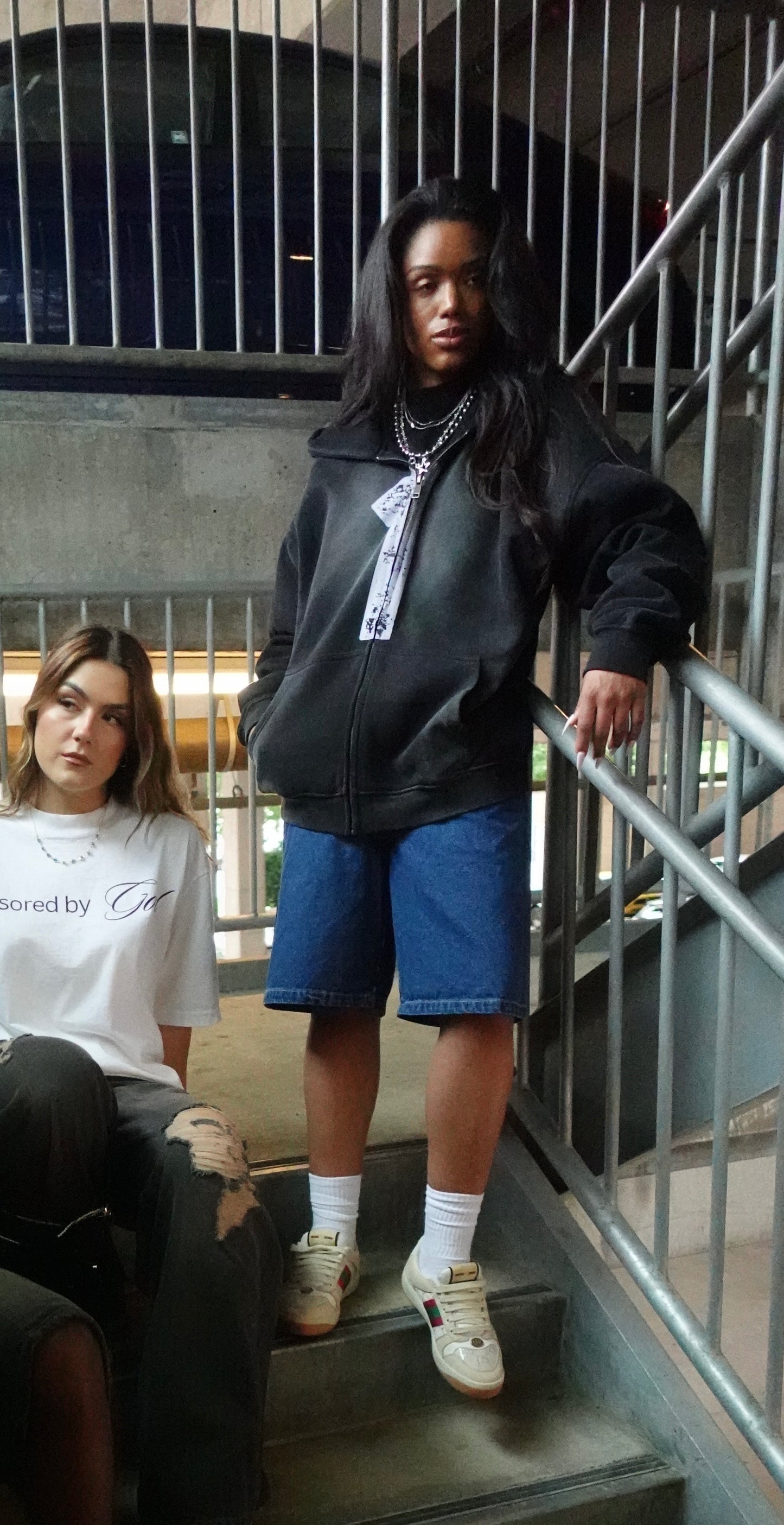 "1" Oversized Washed Zip-Up